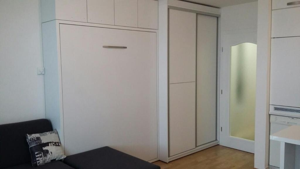 Luxury Studio Apartment Miljacka 塞拉耶佛 外观 照片